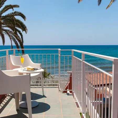 5-bedroom Oceanfront With Private Pool *