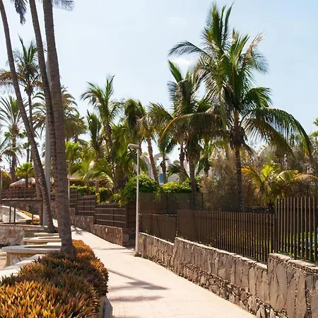 5-bedroom Oceanfront With Private Pool Villa *